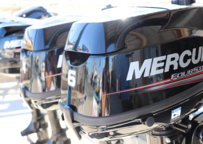 moteur hord bord mercury partenaire tout pour le bateau gruissan